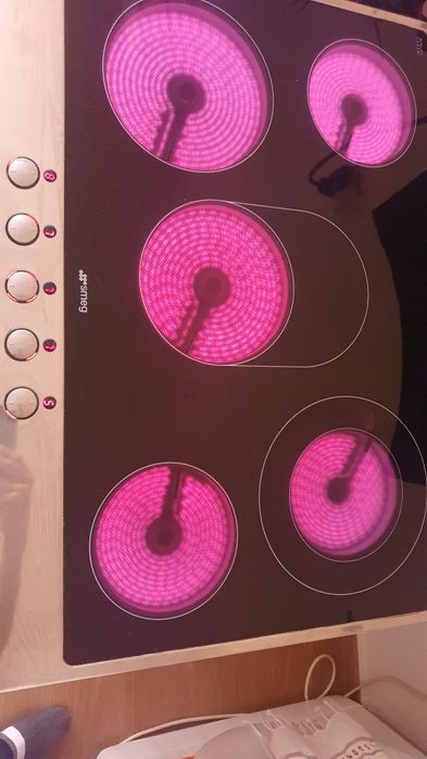 Smeg - Стъкло керамичен плот за вграждане 5 зони