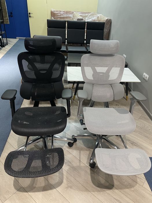 Офисное сеточное кресло Dante