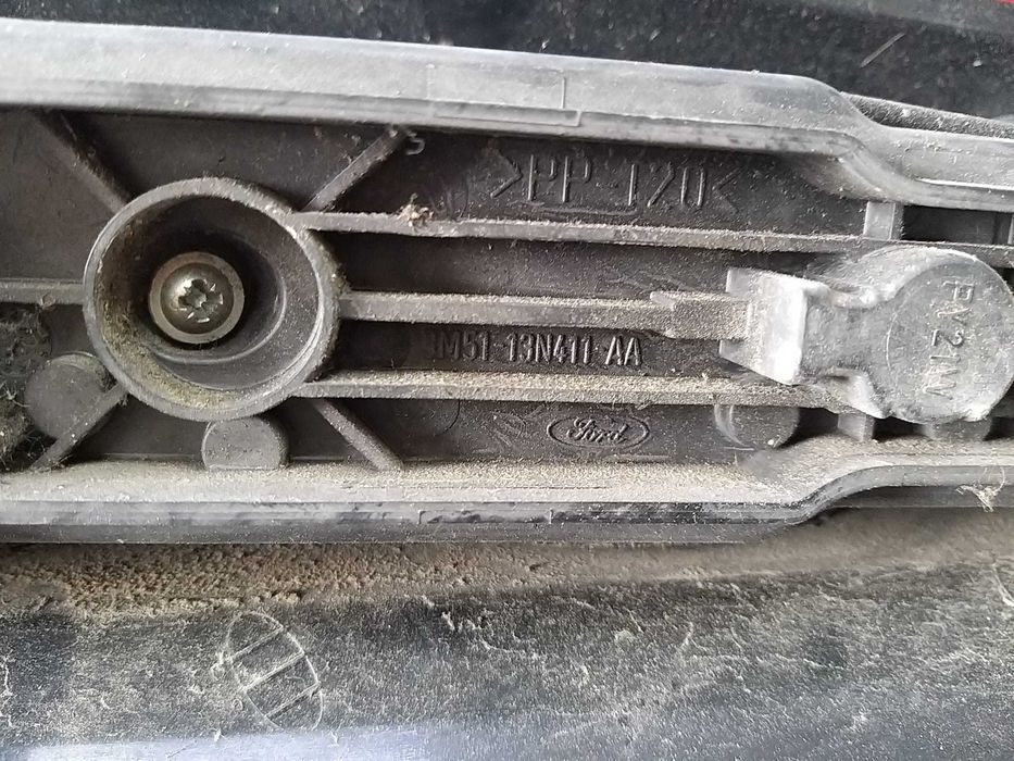 Stop tripla lampa dreapta ford c max 3m5113n411aa