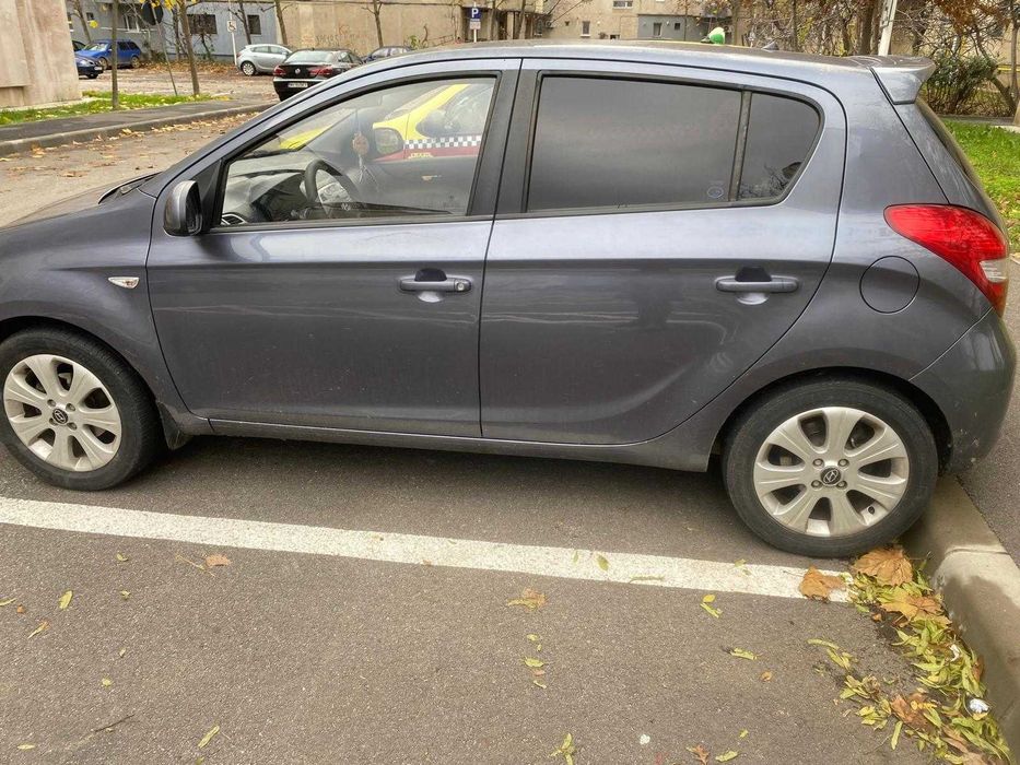 HYUNDAI i20 2012 — imagine 8