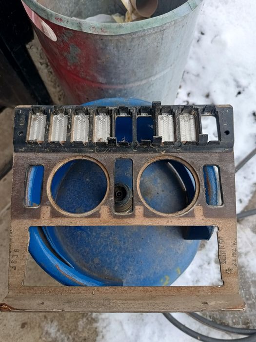 Мерцедес централна конзола