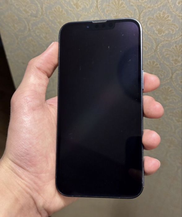 iPhone 13 128GB с гарантией