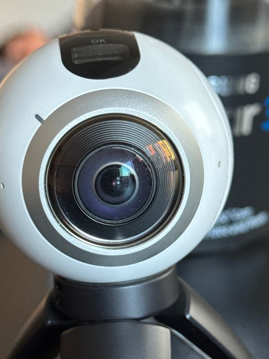 Samsung Gear 360 – Camera 360° + Trepied + 2 Baterii | Set Complet