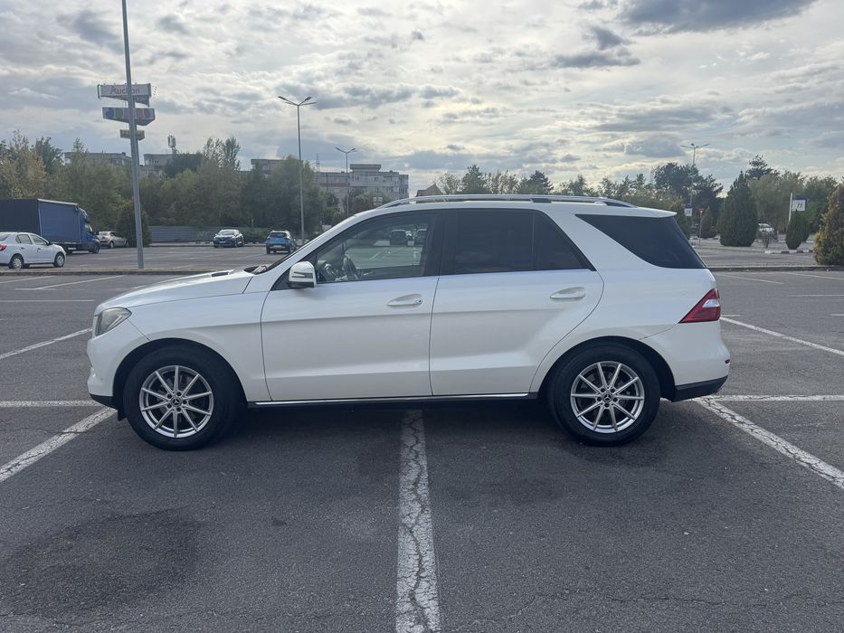 MERCEDES-BENZ ML-Class 0 — imagine 4