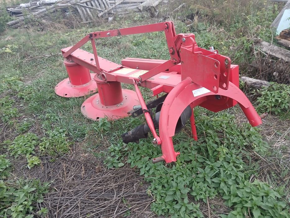 Продам сенокосилку роторную