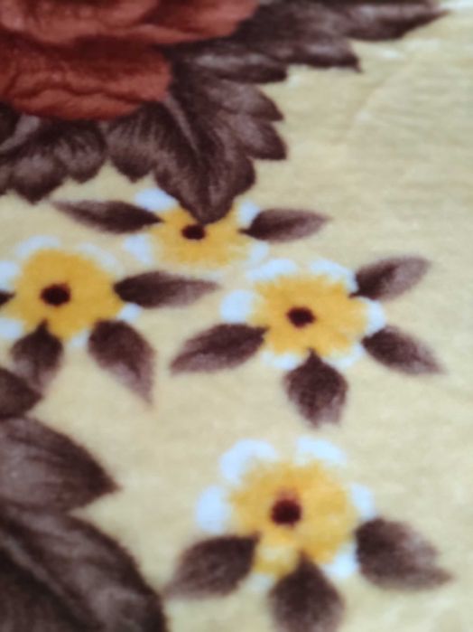 Pătură groasă cu trandafiri