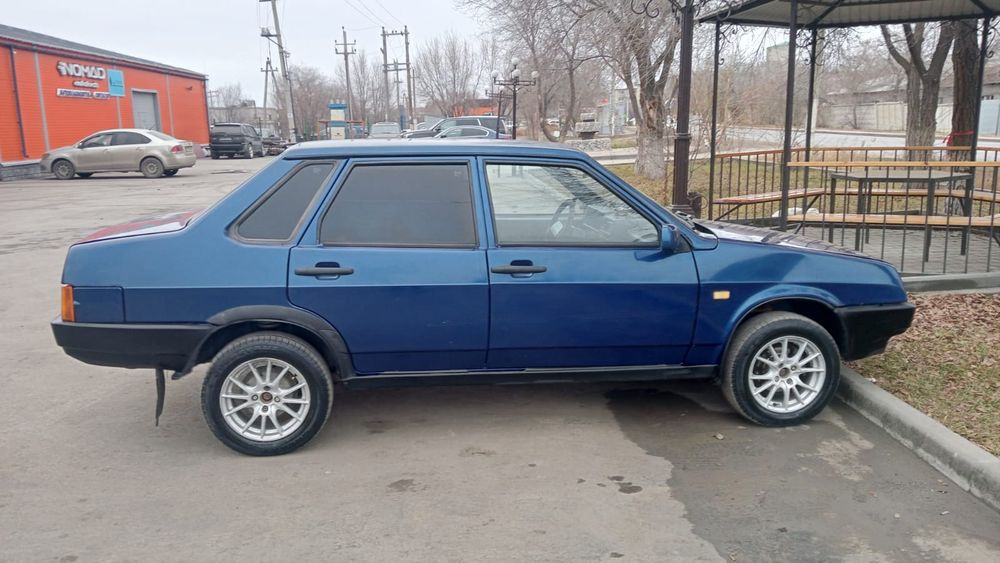 Продам ваз 21099