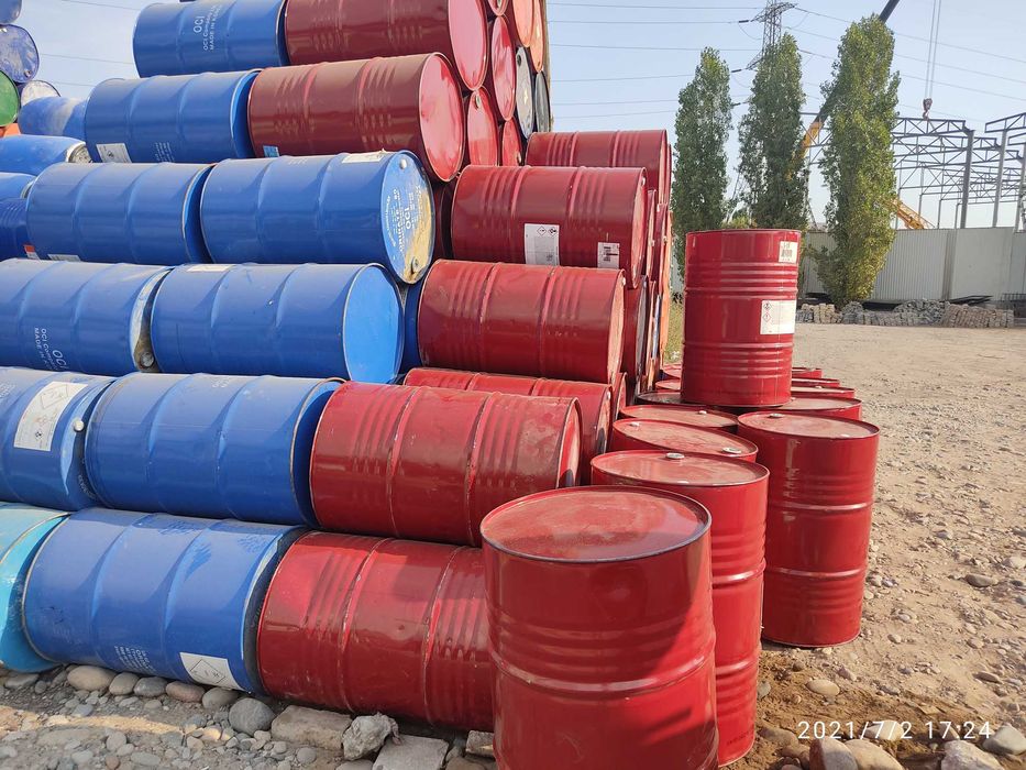 Bochkalar temir 200 litrlik razmer  60x92 pajarkaga shel 200 ming