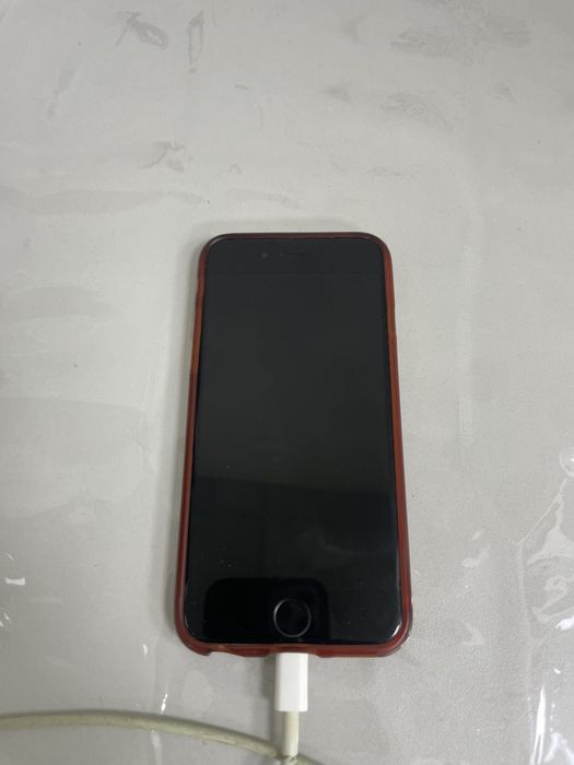 продаю Iphone 6s на 32 гб