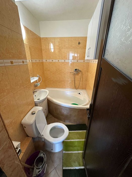 Apartament 2 camere, Podu Roș, cu balcon