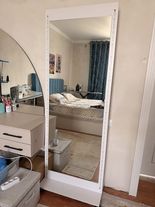 Зеркало с подсветкой