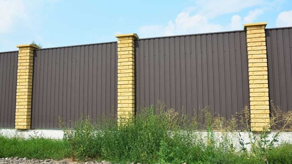 Garduri si porti stil jaluzea, sipca metalica, tabla cutata