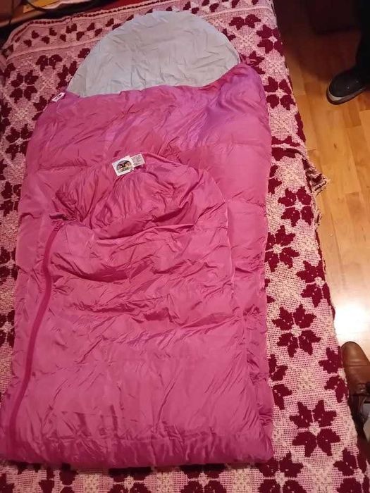 Sac de dormit Salewa, pufoaica Salewa de expeditie, vesta