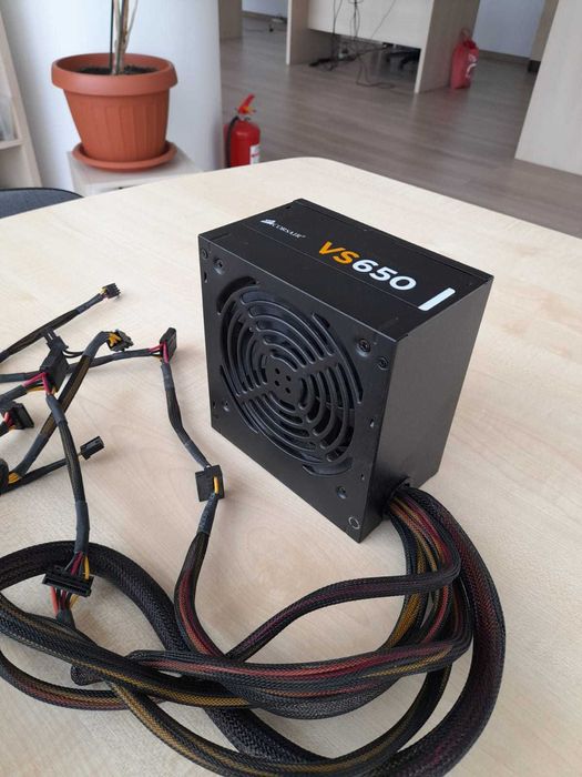 Sursa Corsair VS650, 650W, 80 PLUS, testata si functionala, 190 lei