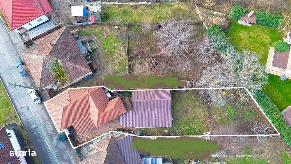 De Vanzare 2 Case In Curte Titulescu/Strada Crinului Teren 550MP