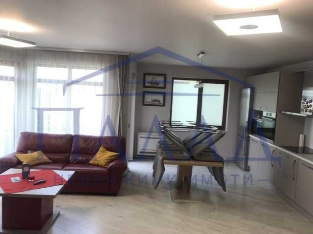 Дава се под наем Четиристаен апартамент в Варна, Цветен квартал - 160 кв.м за 1000 € - Снимка #1