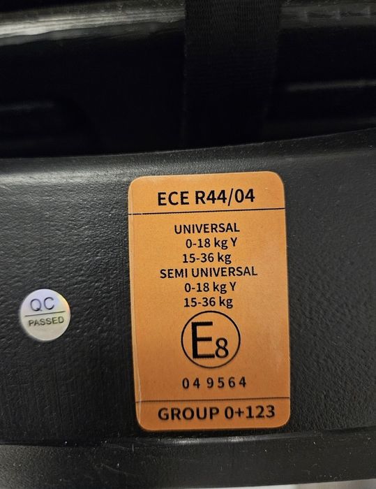 Scaun auto rotativ 360 cu isofix crocodille