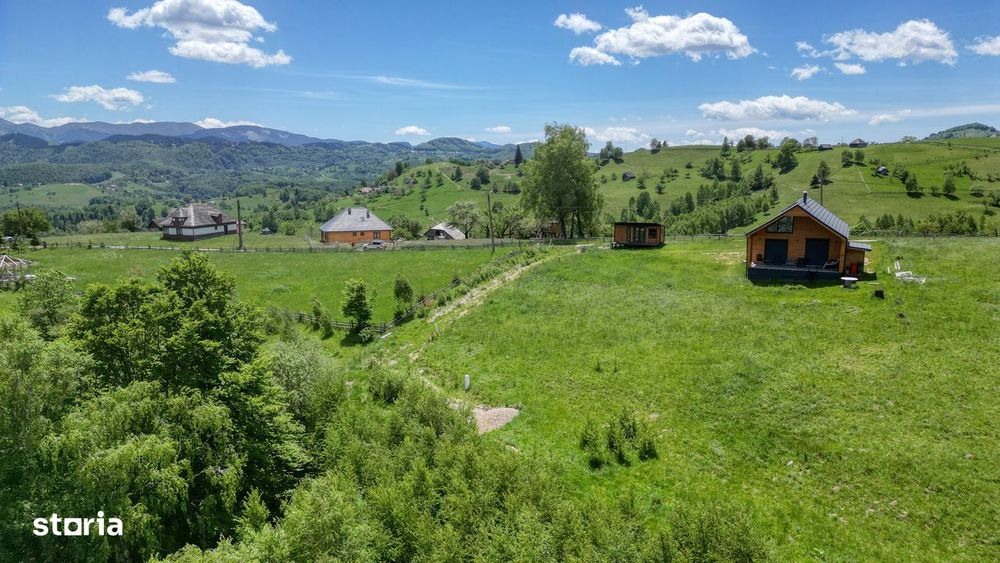 Teren intravilan 1400 mp in satul Pestera, Comuna Moieciu, zona Bran