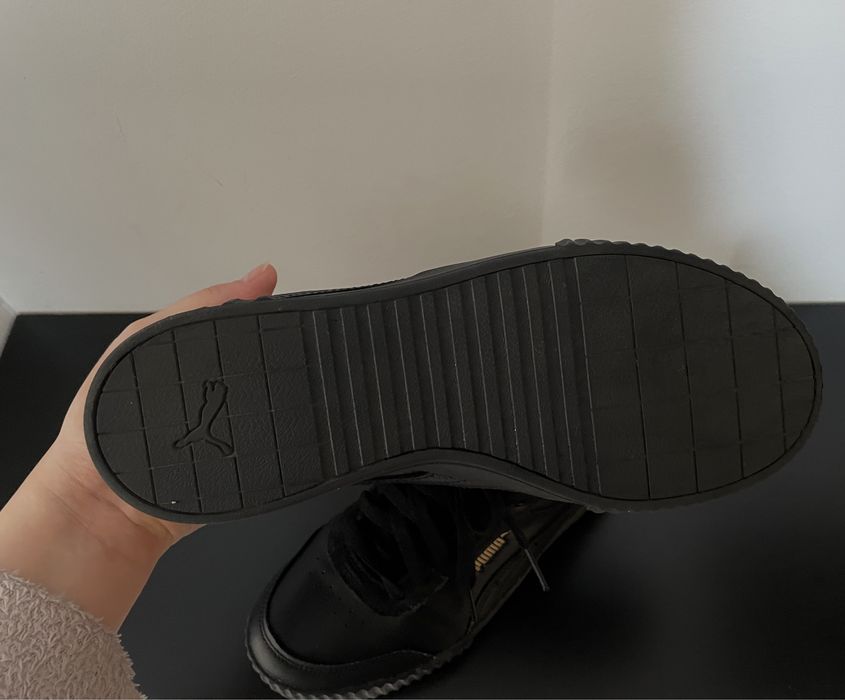 Adidasi Puma Carina Lift