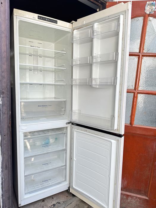 Холодильник с доставкой