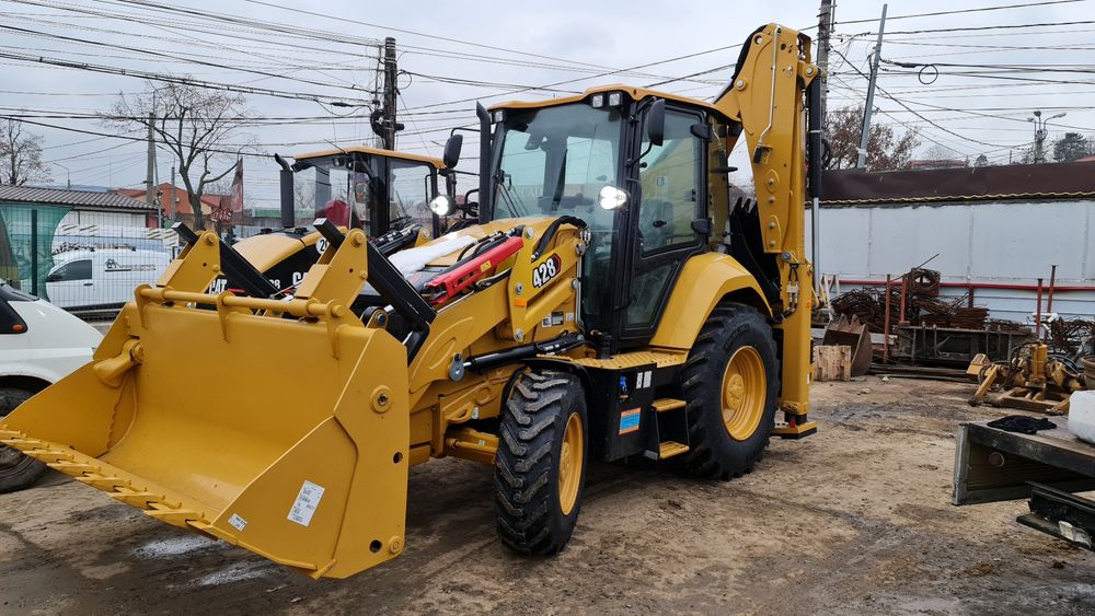 Inchiriez Buldoexcavator, buldo,  miniexcavator, excavator pe roti 16t