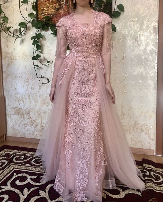 Продаю Вечернее платье