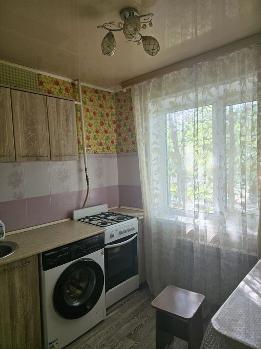 Сдаётся 2х комнатная квартира