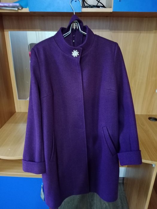 Продам осенний женский пальто