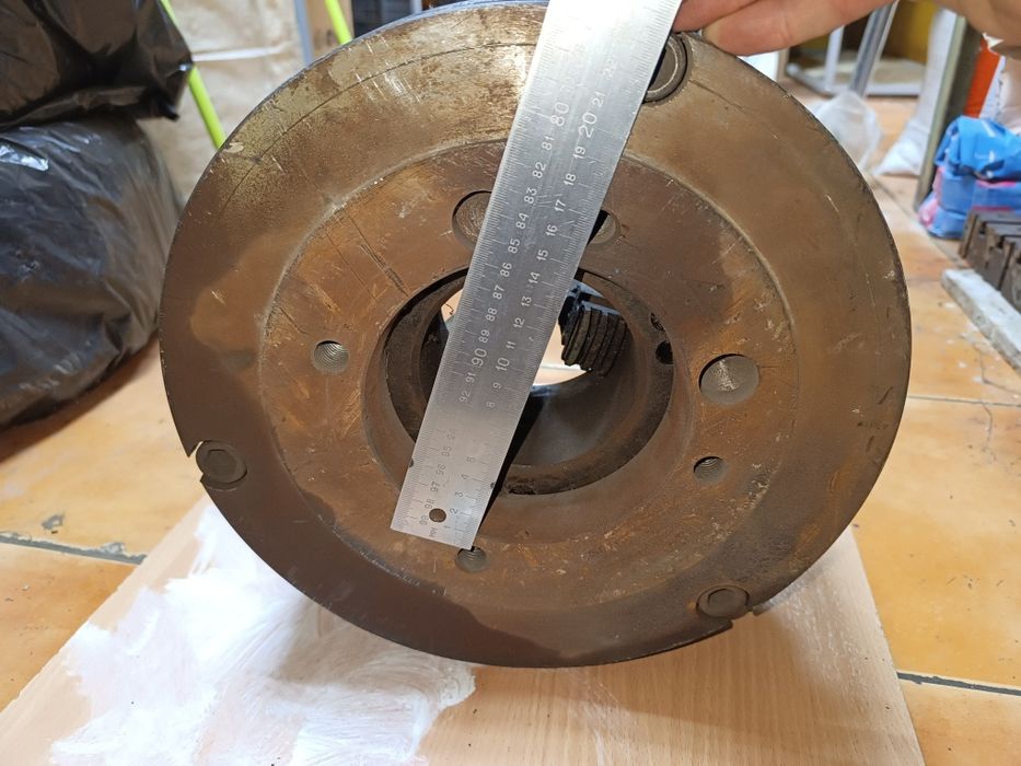 Патроны токарные