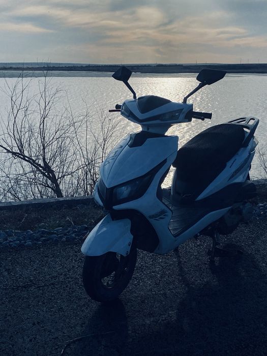 продам мопед м8