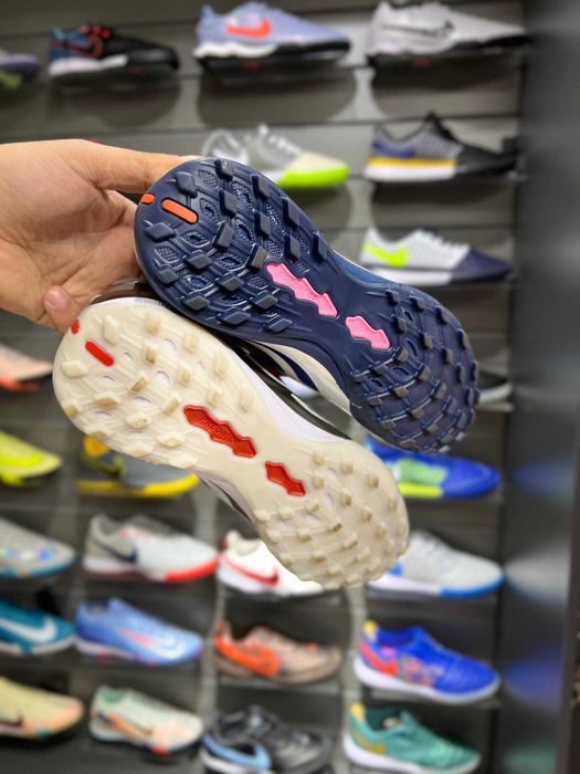 Сороконожки Adidas Predator