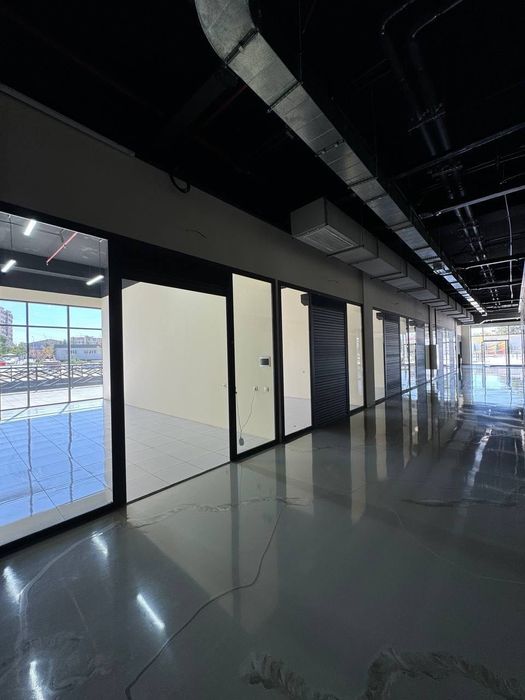 Аренда магазин в Stroy Mart, аренда строй материалов, магазин одежды