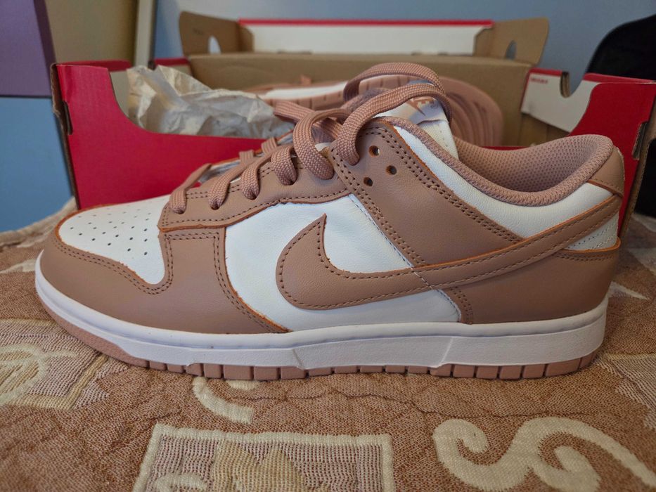 Обувки "NIKE Dunk Low"