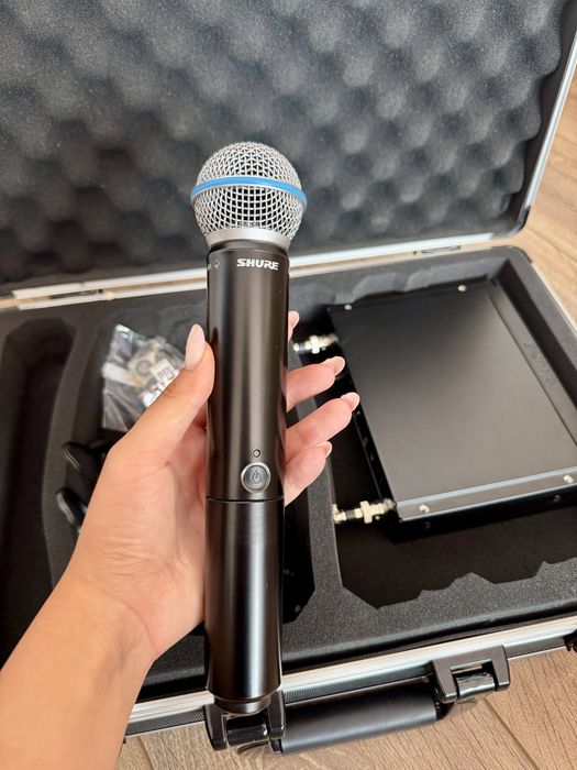 Microfon fără fir Shure BLX4R