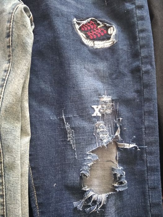 Продам джинсы стильные