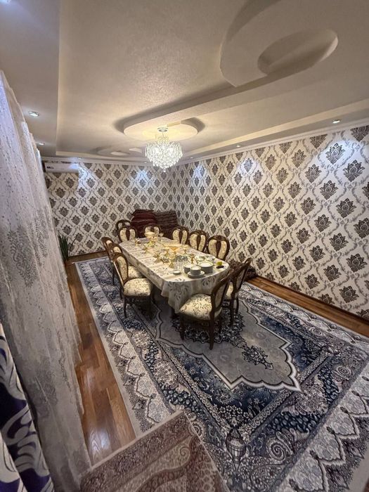 Срочно уй сотилади