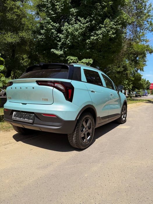 GEELY Geometry E