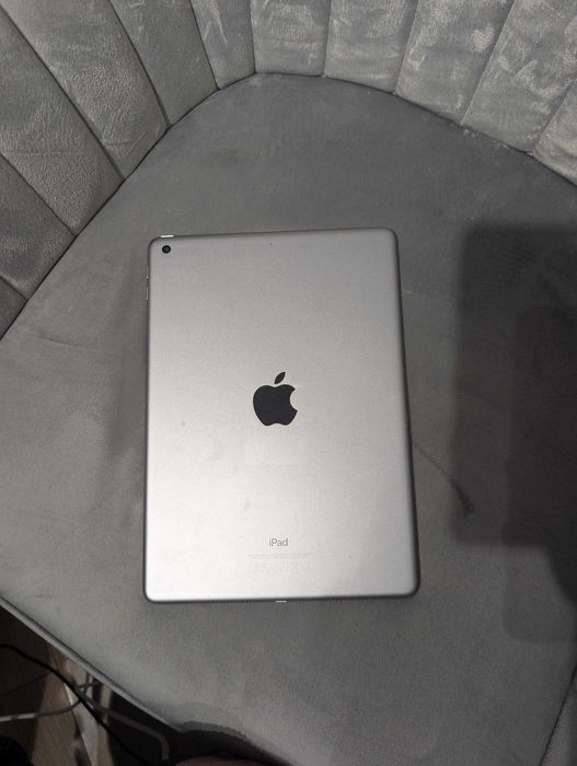 iPad 5 32gb WIFI BH-93%