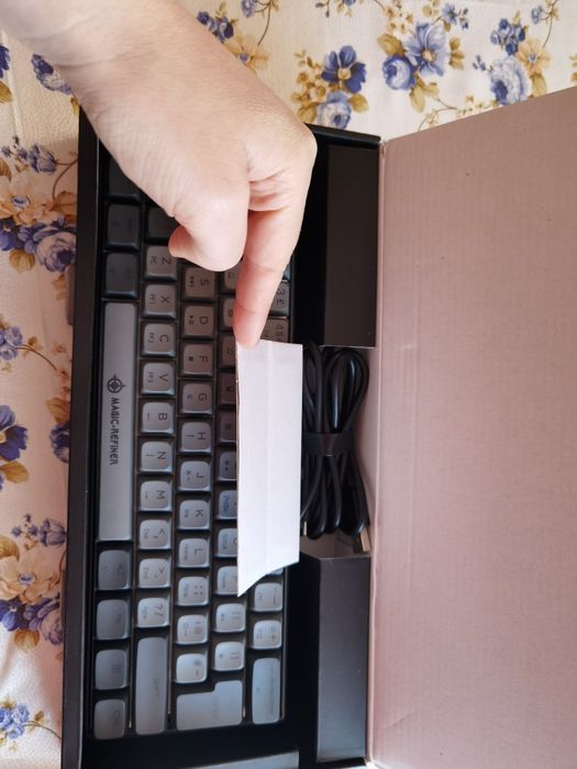 Tastatura Magic- Refiner,Mk21 - 62 keys