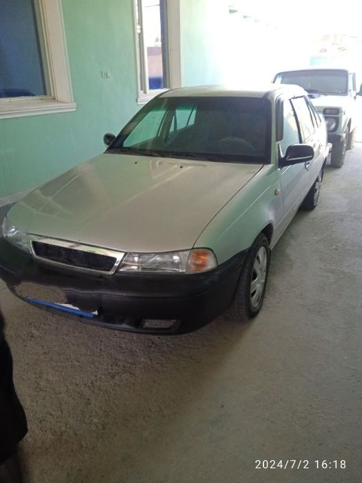 Даево нексия Донс 1.5 сотилади 3000мин сораяпман