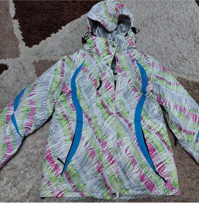 Продам зимнюю курту