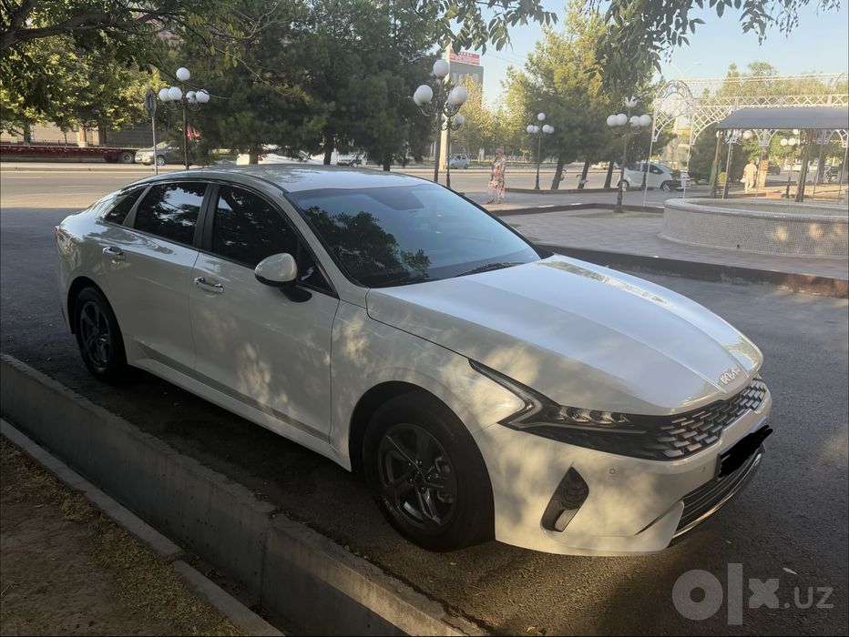 Продаю автомобиль марки Kia
