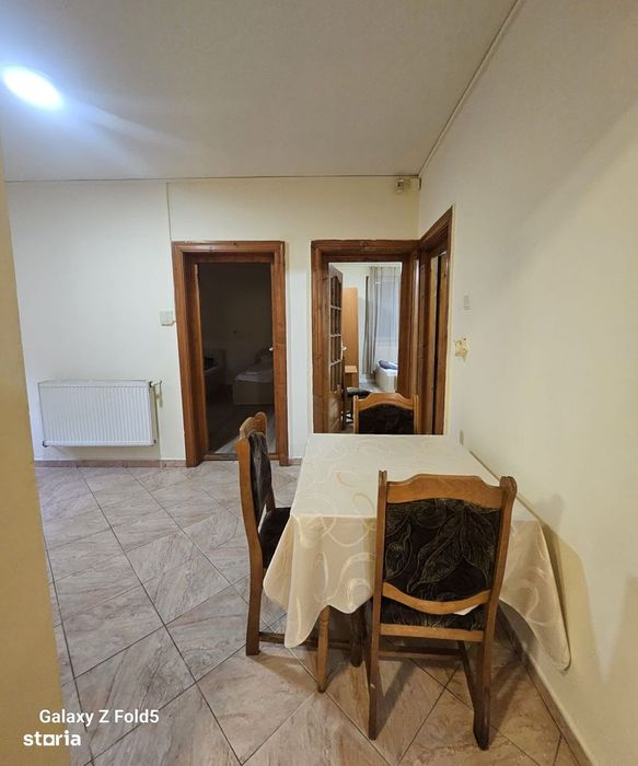 De închiriat pentru echipe de muncitori