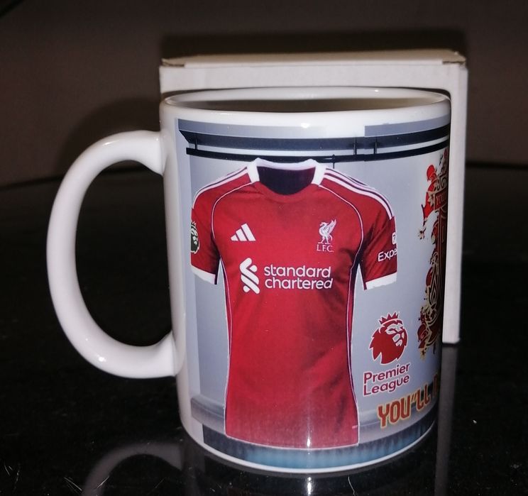 Футболна Чаша на ЛИВЪРПУЛ с име и номер сезон 25/26!Чаша FC LIVERPOOL!