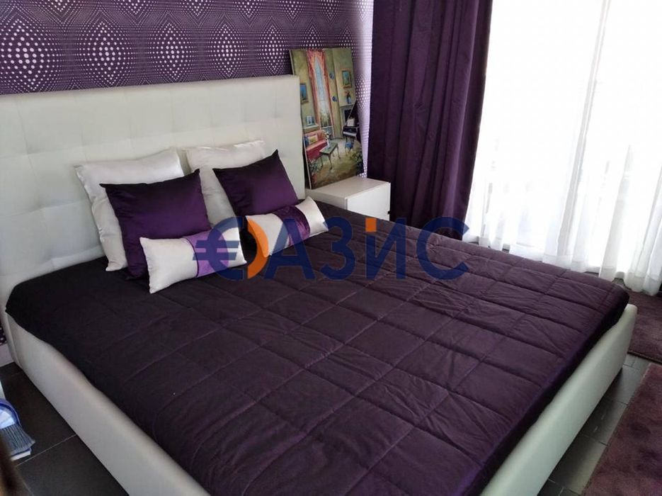 Продава се Тристаен апартамент в Обзор - 360 кв.м за 425 €/кв.м - Снимка #8
