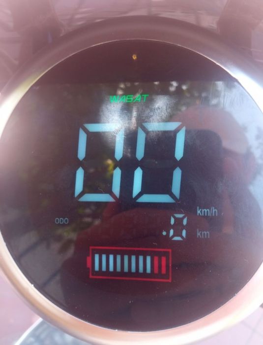 Elektronvelik sukuter
