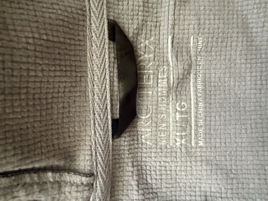 Arc’Teryx Geaca drumetii sau activitati exterioare