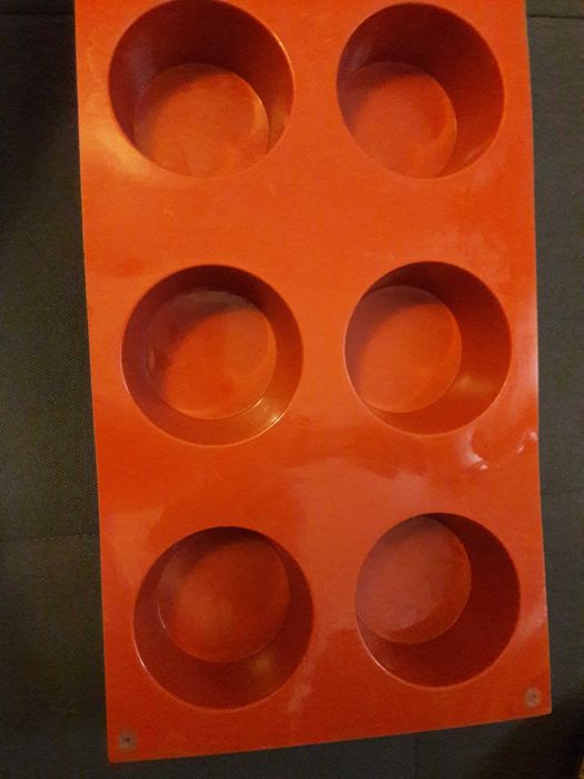 Forme / matrițe silicon inimă, brioşe rotunde, mini-chec 6 cavități