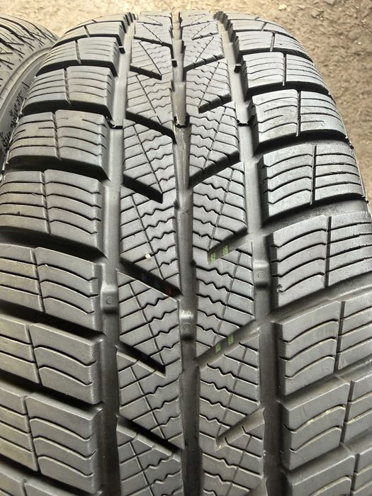 2x Anvelope iarna 195/60 r15 M+S - Barum Polaris 5