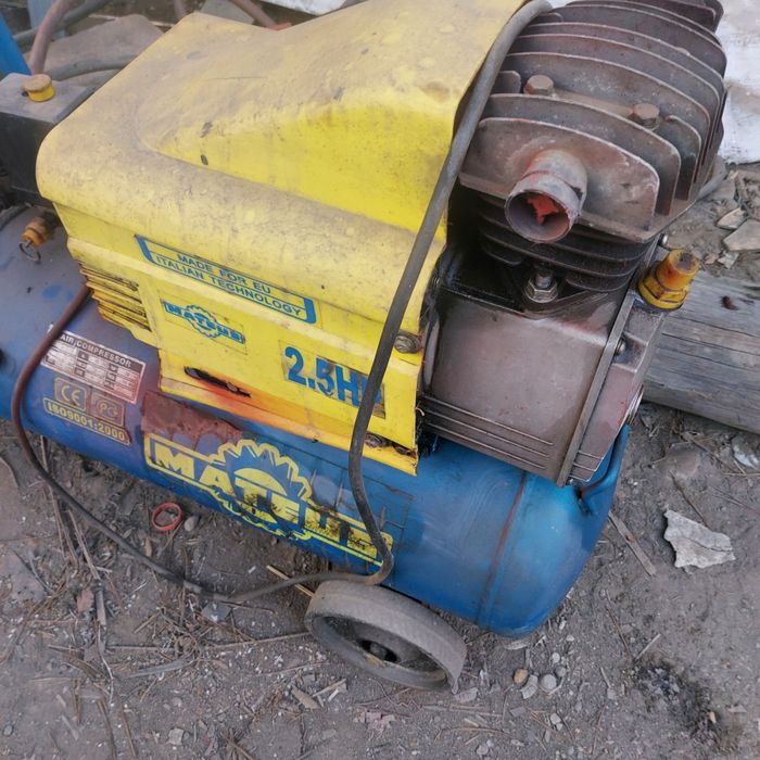 Продам компрессор